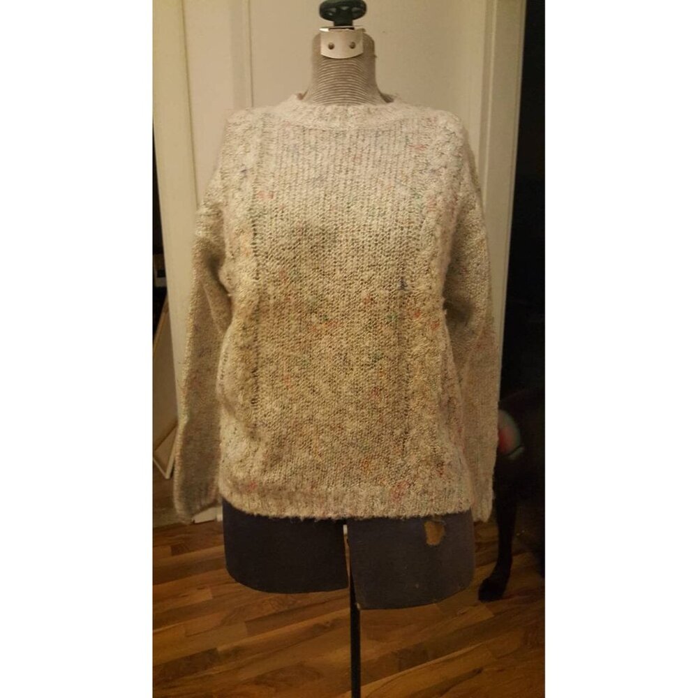 Vintage women's acrylic  Multicolor flecks, cable knit, crew neck. Size M/Medium